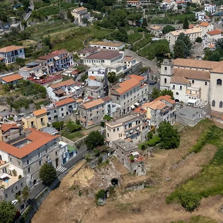 別荘 A Casa Dei Nonni スカラ